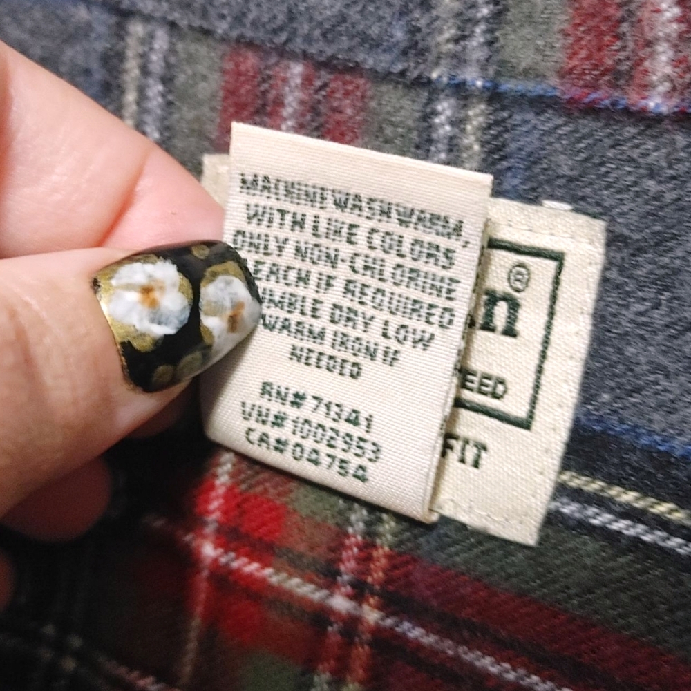 L.L. Bean Men's Red Gray Plaid Shirt Flannel Button Down Shirt Mens Size XL - Picture 8 of 9